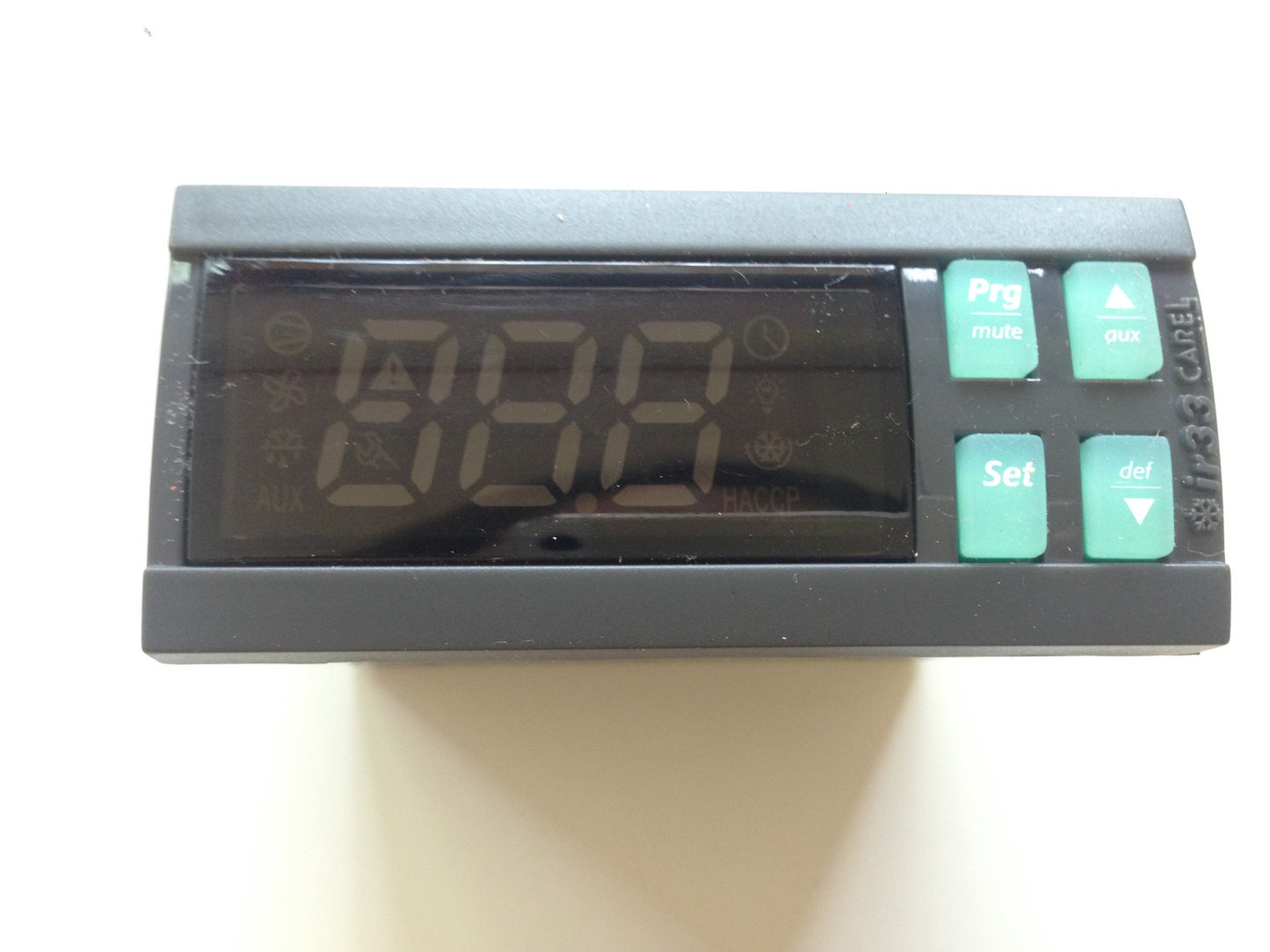 Thermostat CAREL IR33F0EHA0